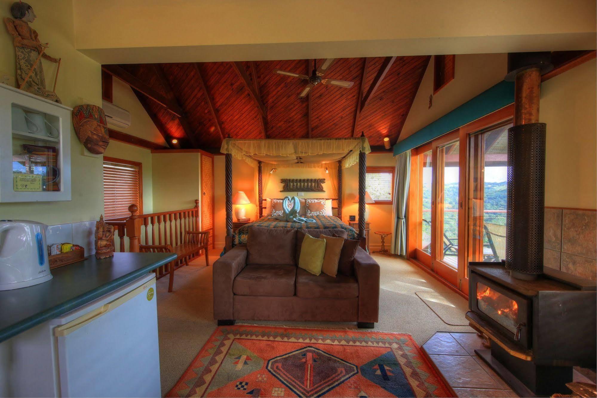 Maleny Tropical Retreat Panzió Kültér fotó