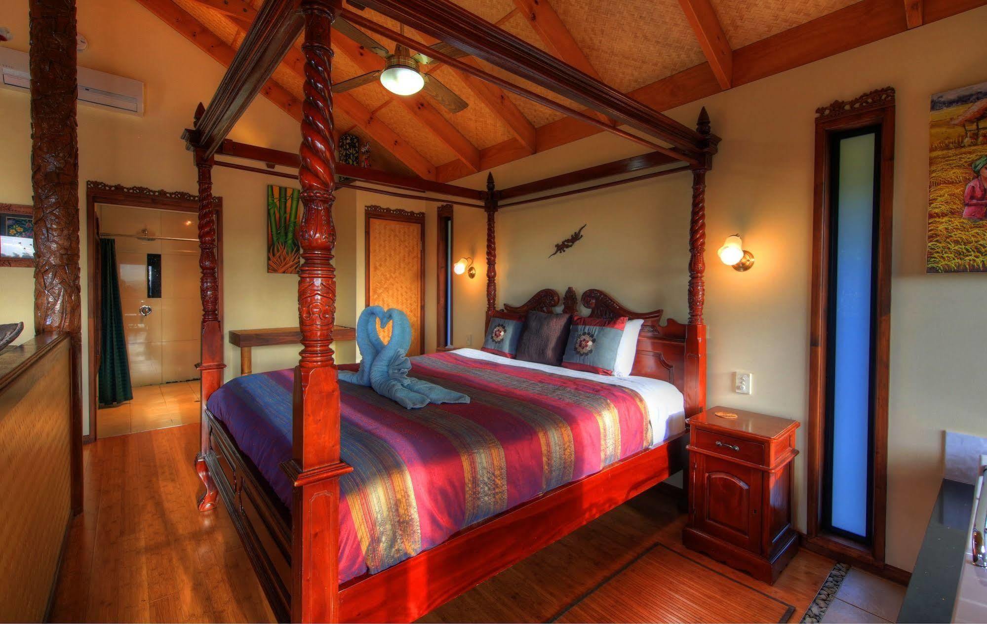 Maleny Tropical Retreat Panzió Kültér fotó