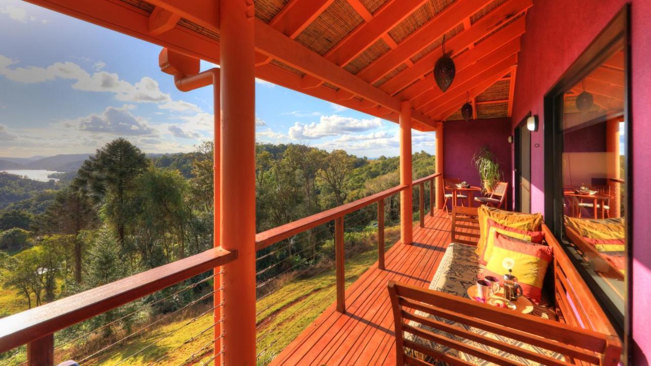 Maleny Tropical Retreat Panzió Kültér fotó