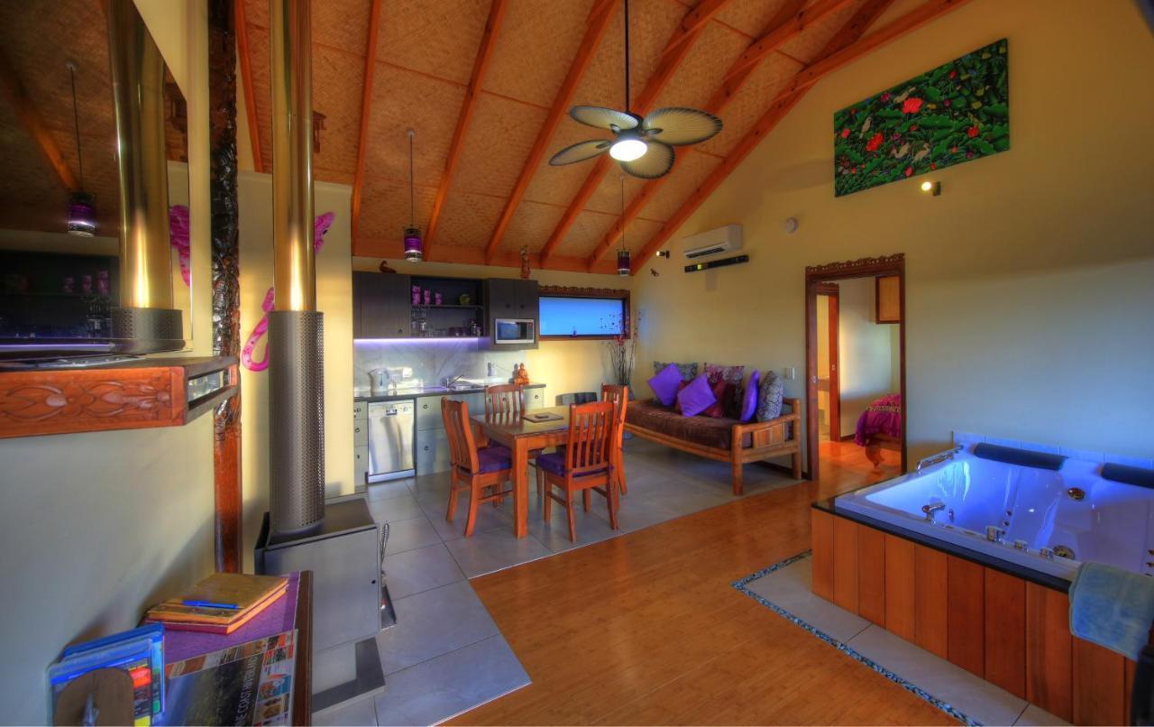 Maleny Tropical Retreat Panzió Kültér fotó