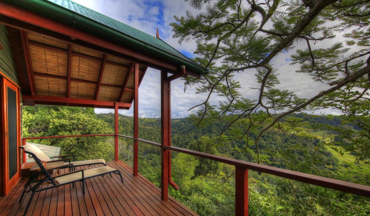 Maleny Tropical Retreat Panzió Kültér fotó