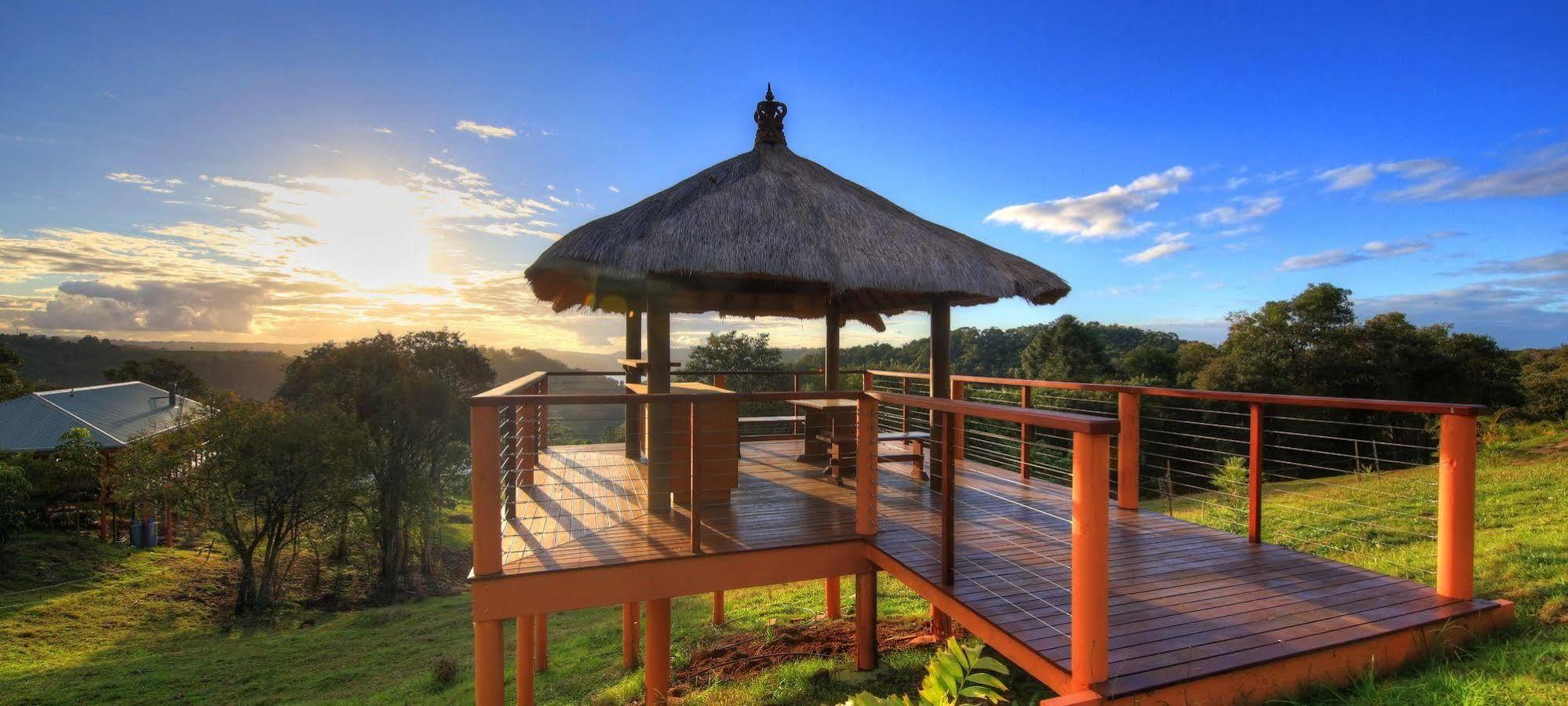 Maleny Tropical Retreat Panzió Kültér fotó
